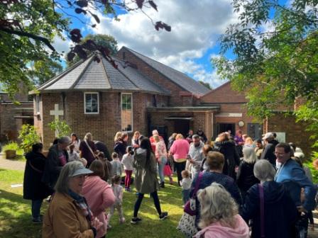 Garden opening crowd